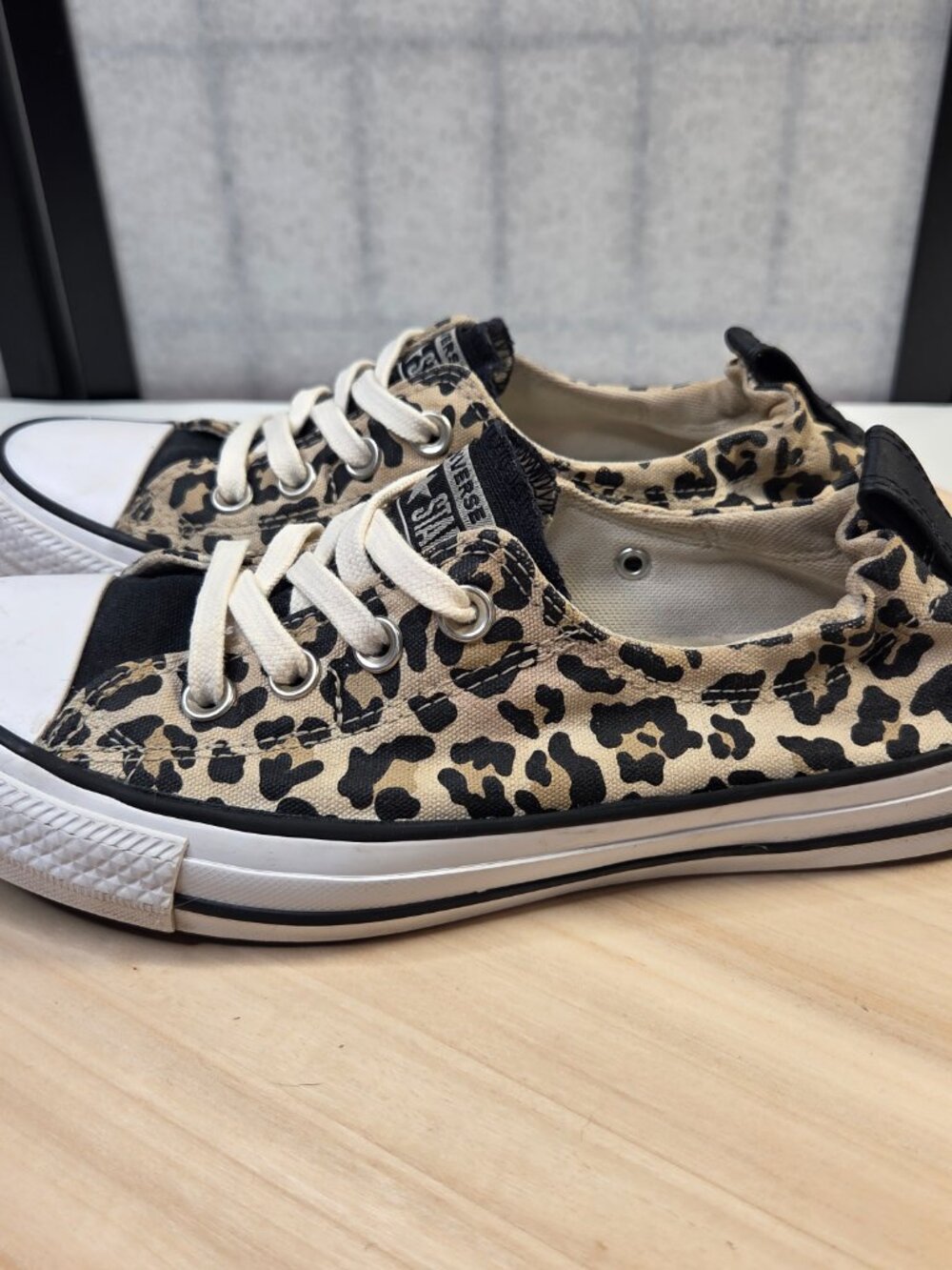 Converse Chuck Taylor All Star Shoreline Leopard Sneakers Women US 8.5 - Picture 7 of 13
